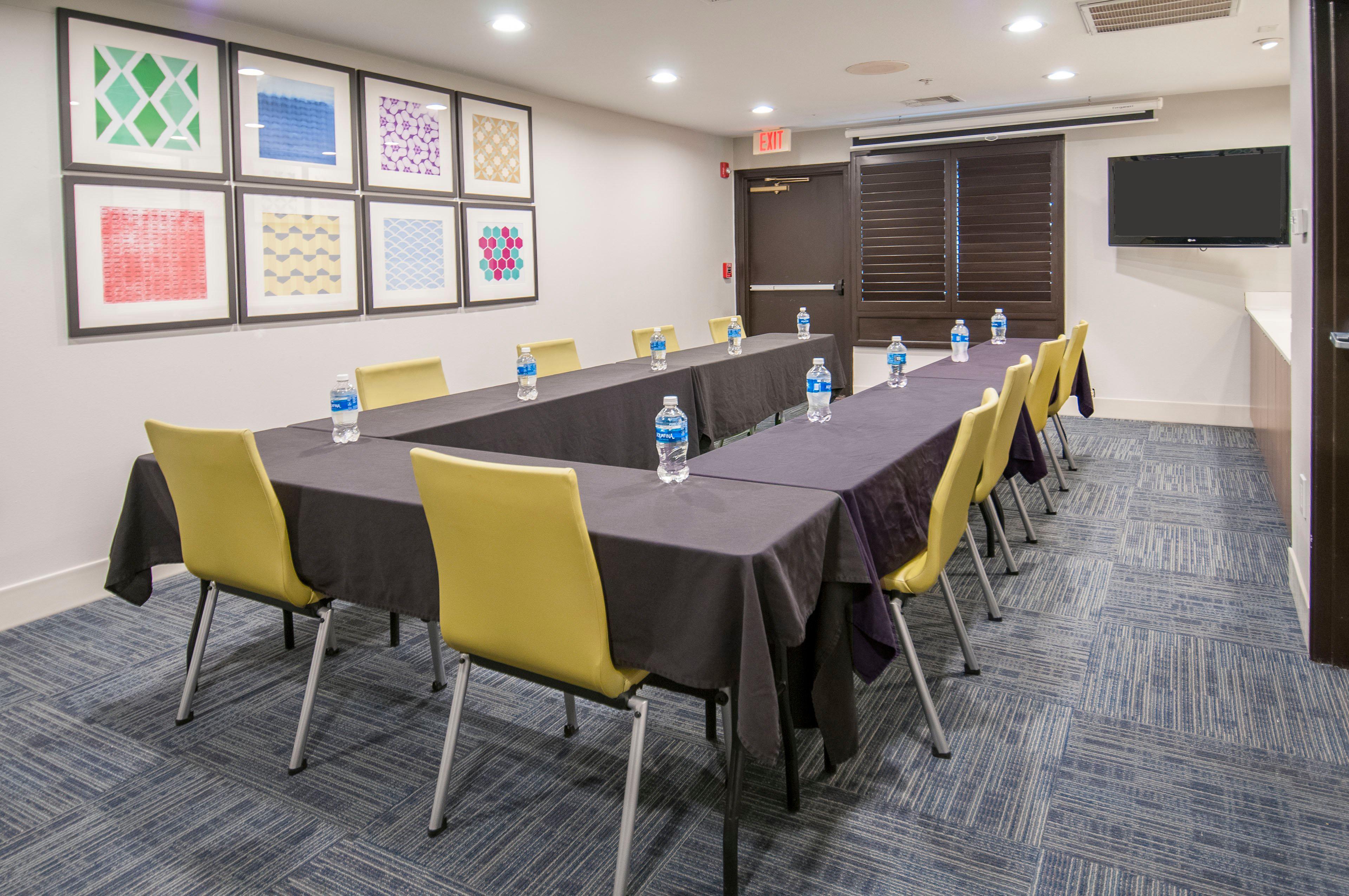 Holiday Inn Express Hotel & Suites Plano West - Frisco By Ihg Extérieur photo